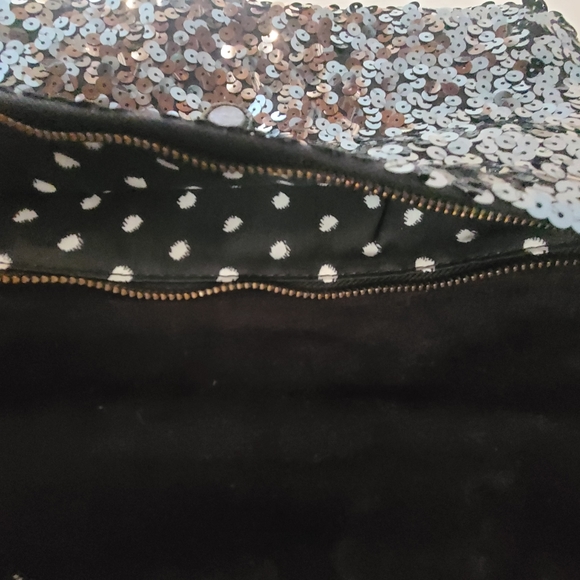 Juicy Couture Sequin Clutch Bag - Picture 6 of 6